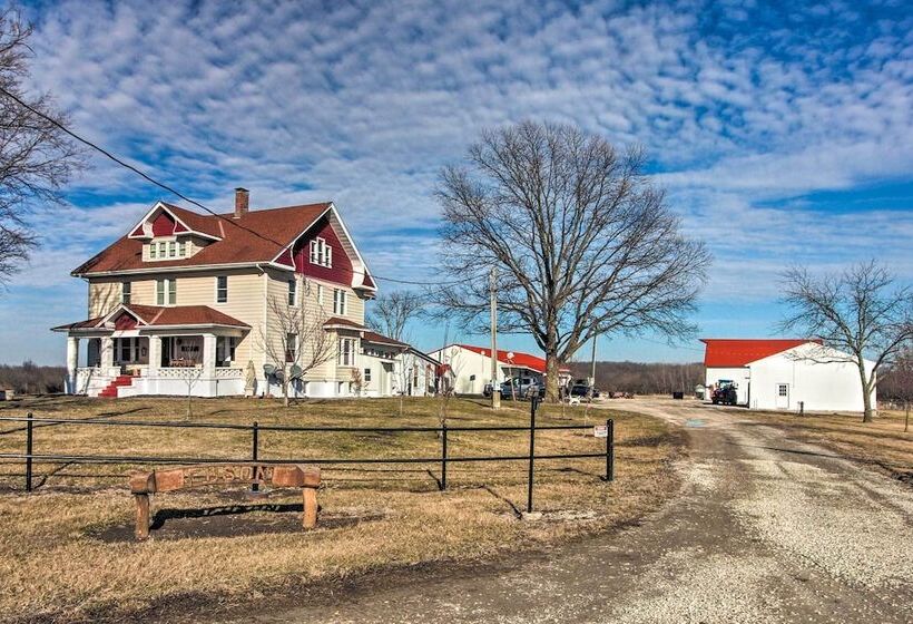 Pheasant Game Farm Missouri Vacation Rental!