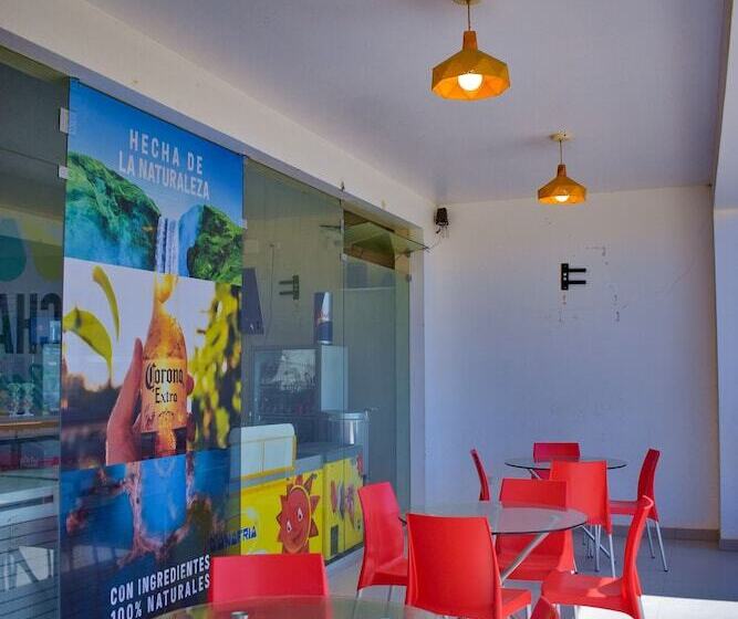 Prim Hotel Vichayito