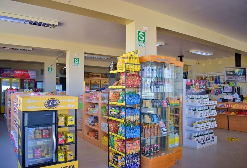 Prim Hotel Vichayito