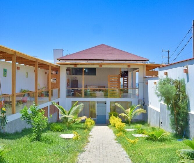 Prim Hotel Vichayito