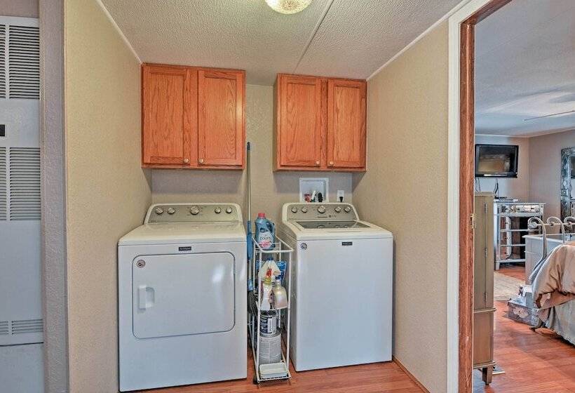 Tranquil Grove Home W/ Hot Tub Near Grand Lake!