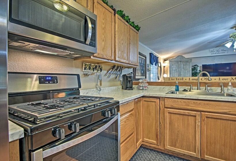 Tranquil Grove Home W/ Hot Tub Near Grand Lake!