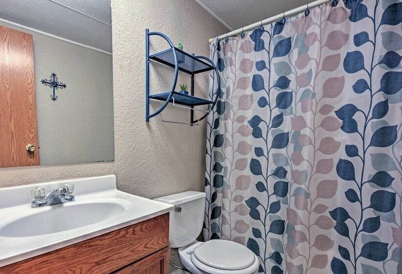 Tranquil Grove Home W/ Hot Tub Near Grand Lake!