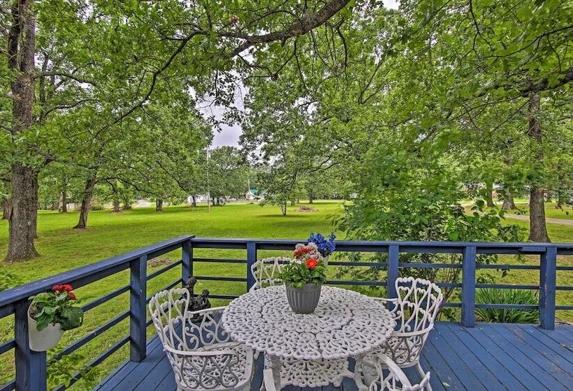 Tranquil Grove Home W/ Hot Tub Near Grand Lake!