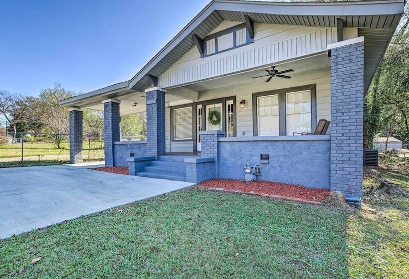 Renovated Birmingham Home ~ 2 Mi To Dtwn!