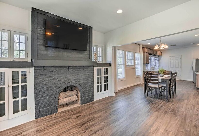 Renovated Birmingham Home ~ 2 Mi To Dtwn!