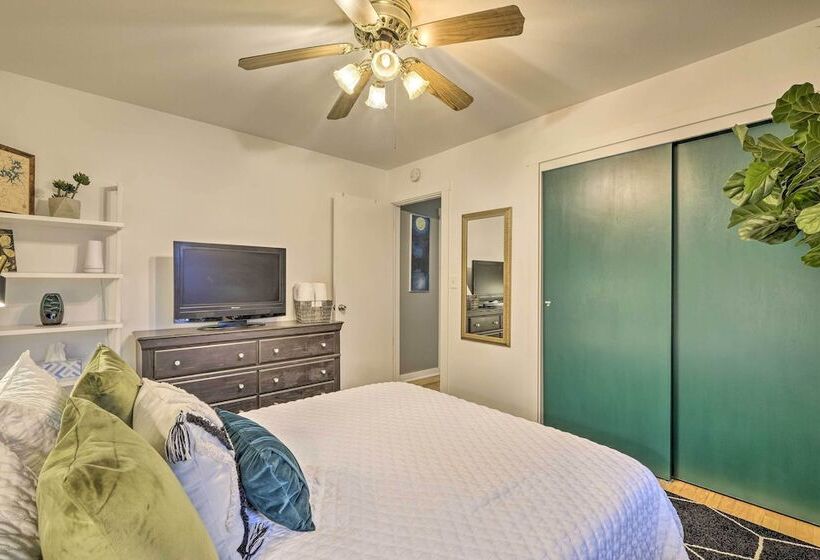 Renovated Eureka Springs Home   1 Mi To Downtown!