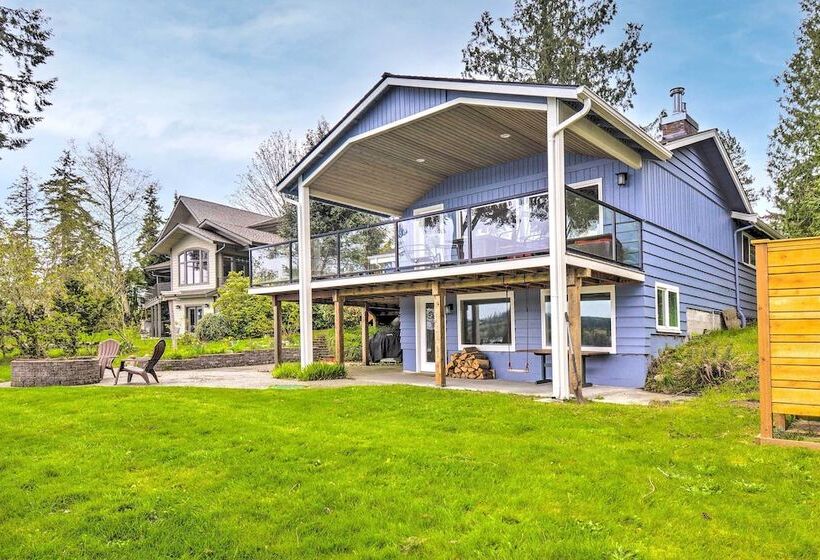 Renovated Kingston Home: Game Room & Deck!