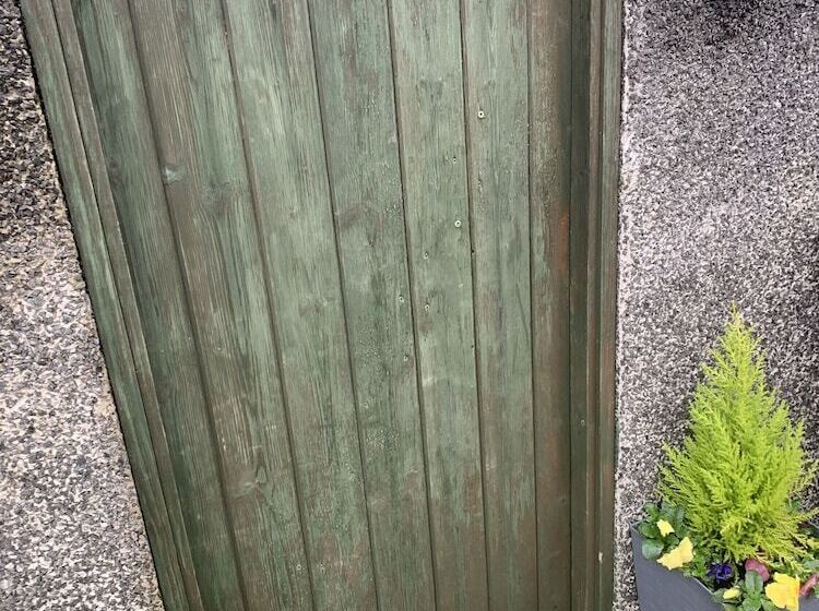 דירת נופש Beautiful 2 Bed House In Larne With Free Parking