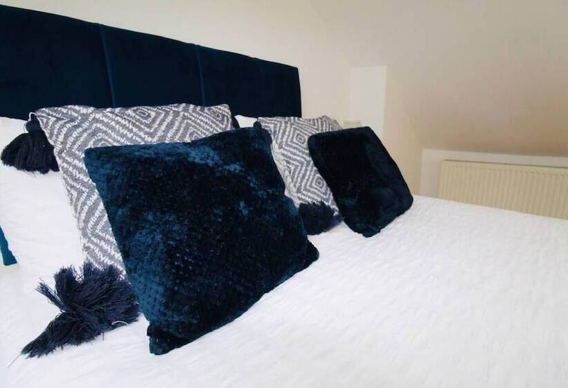 דירת נופש Remarkable 3 Bed House In Bath