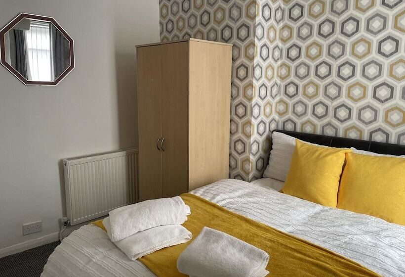דירת נופש Charming 2 Bed House In Wavertree Liverpool