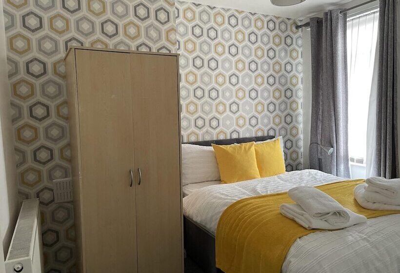 דירת נופש Charming 2 Bed House In Wavertree Liverpool