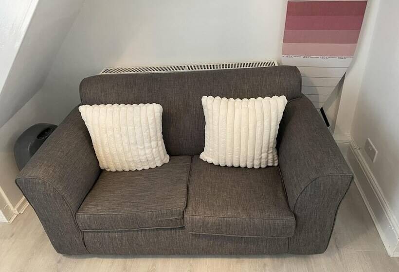 דירת נופש Charming 2 Bed House In Wavertree Liverpool