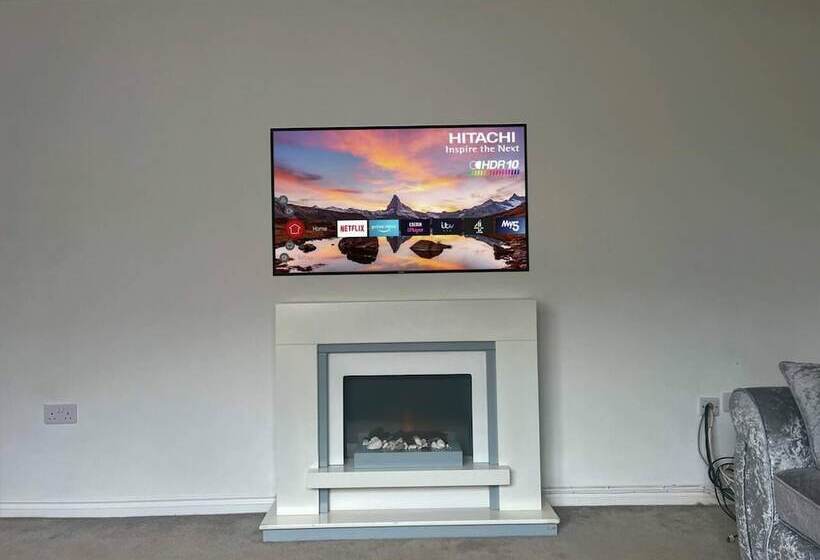 レジデンス Remarkable 3 Bed House In Wirral