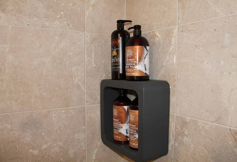 إقامة Stunning 4 Bed House In Belfast