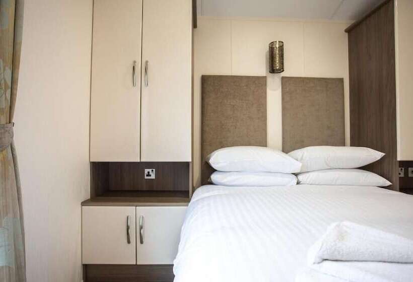 אתר נופש Barmouth Bay