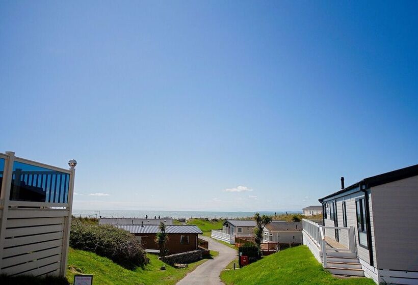 אתר נופש Barmouth Bay