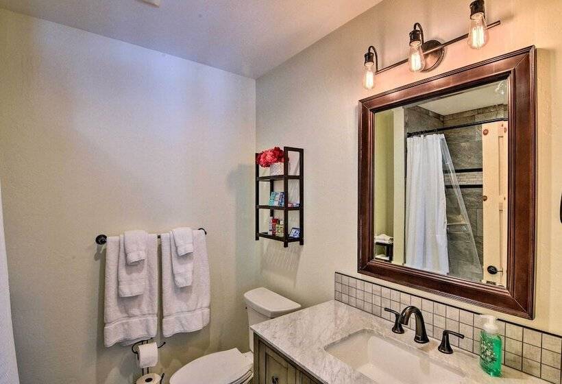 Riverfront Home W/ Bbq: 2 Mi To Downtown Gunnison!