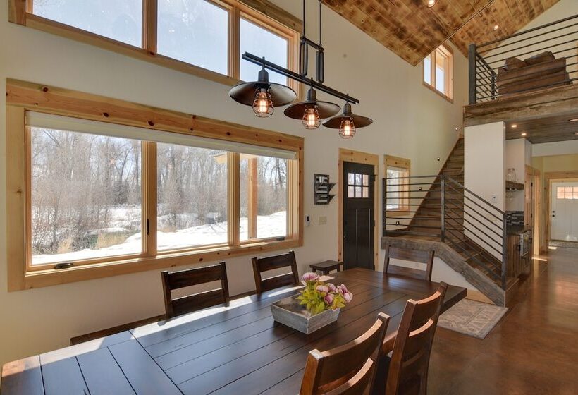 Riverfront Home W/ Bbq: 2 Mi To Downtown Gunnison!