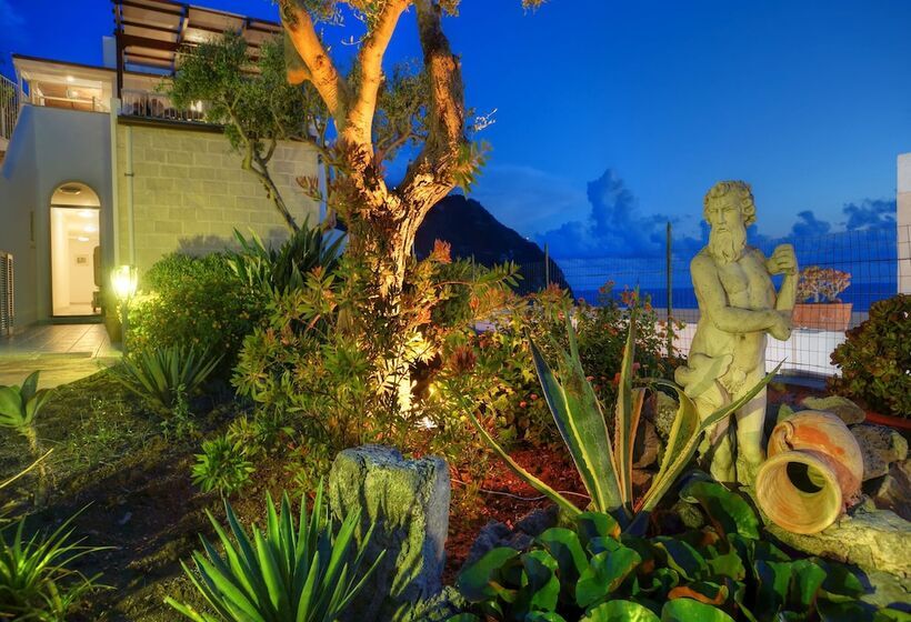 Room In B&b Ischia Forio For 2, Thermal Water And Sea Imperamare