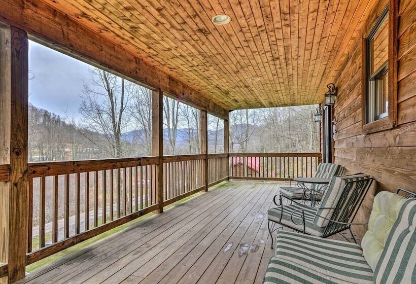 Rustic Cabin In The Woods: 6 Mi To Snowshoe Resort