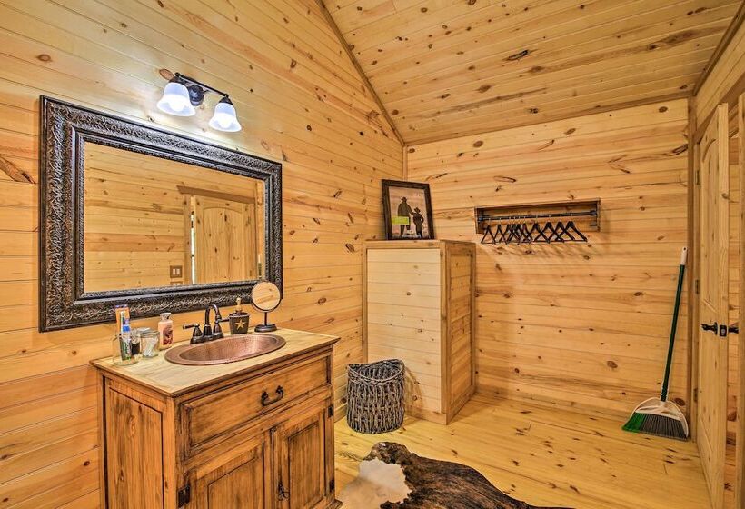 Rustic Chic Country Cabin   10 Mi To Main Street!