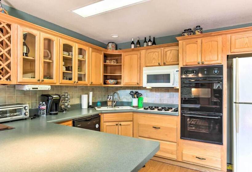 Cloudcroft Home W/ Spacious Stargazing Deck!