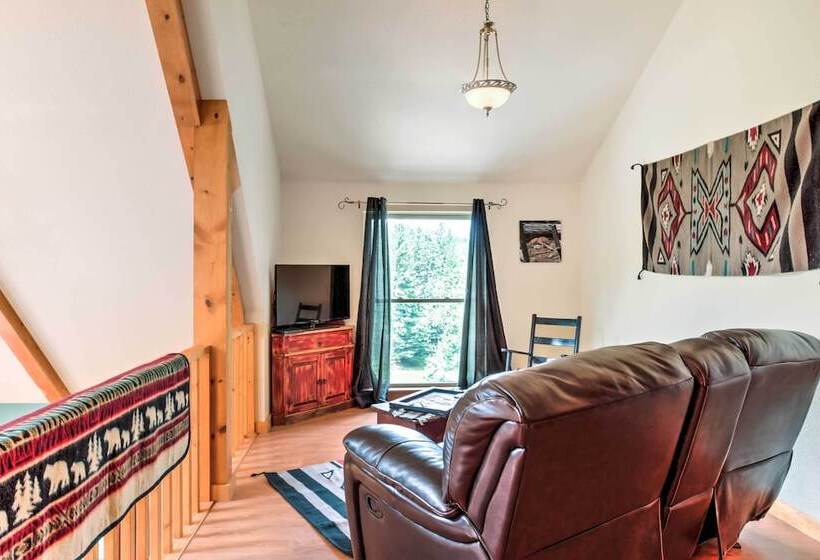 Cloudcroft Home W/ Spacious Stargazing Deck!