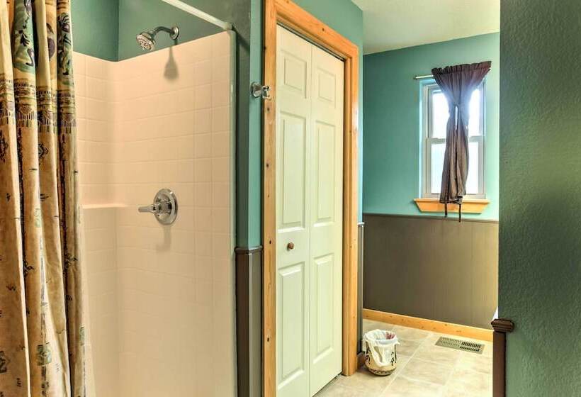 Cloudcroft Home W/ Spacious Stargazing Deck!