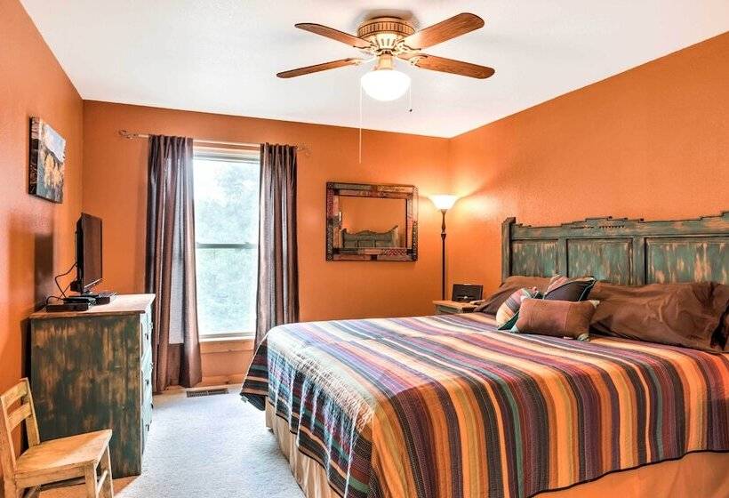 Cloudcroft Home W/ Spacious Stargazing Deck!