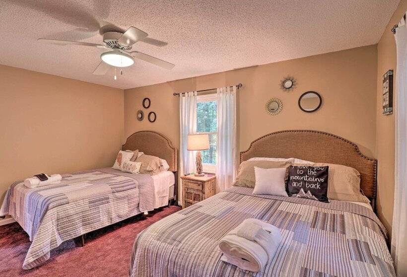 Rustic Red Cabin W/ Deck In Maggie Valley Club!