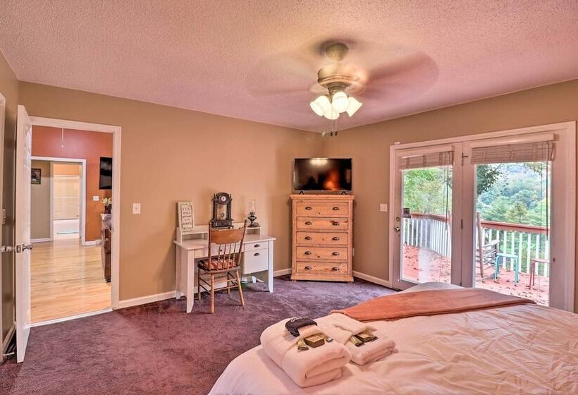 Rustic Red Cabin W/ Deck In Maggie Valley Club!
