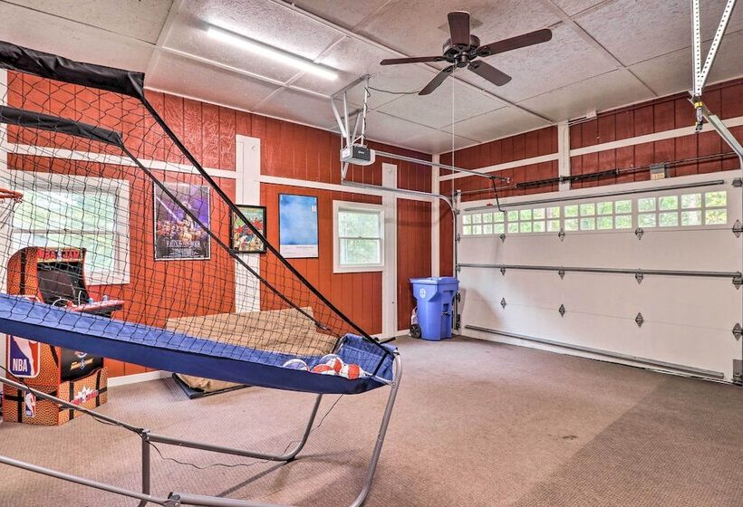 Rustic Red Cabin W/ Deck In Maggie Valley Club!