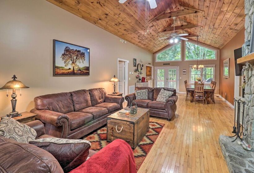 Rustic Red Cabin W/ Deck In Maggie Valley Club!