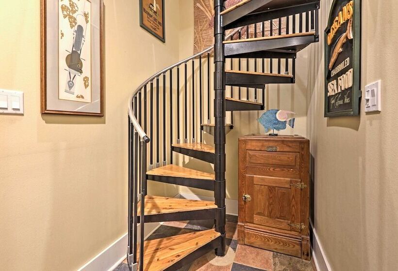 Santa Rosa Beach Home W/ Pool, Hot Tub & Golf Cart