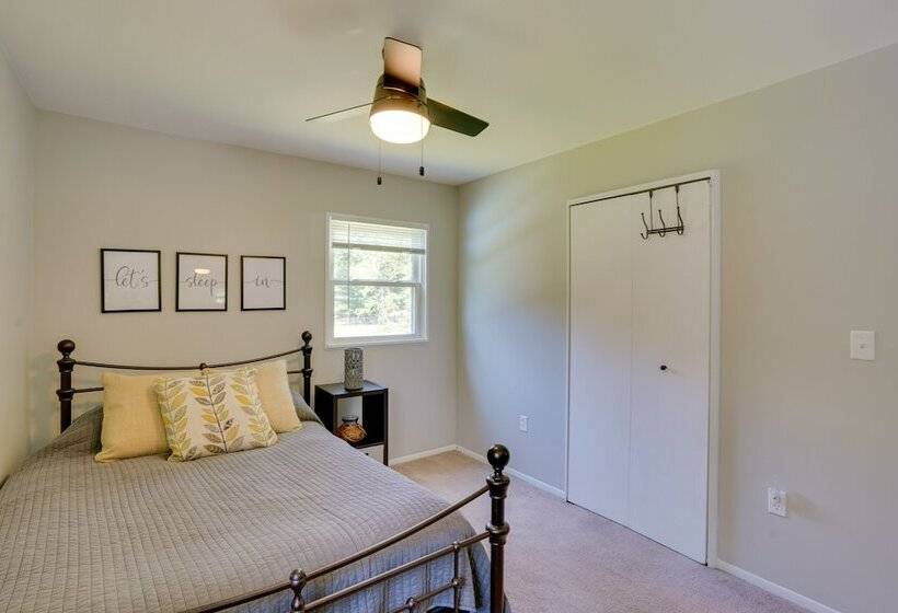 Saratoga Springs Haven W/ Pool + Fire Pit!