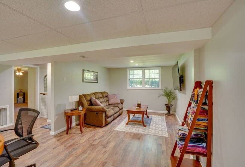 Saratoga Springs Haven W/ Pool + Fire Pit!