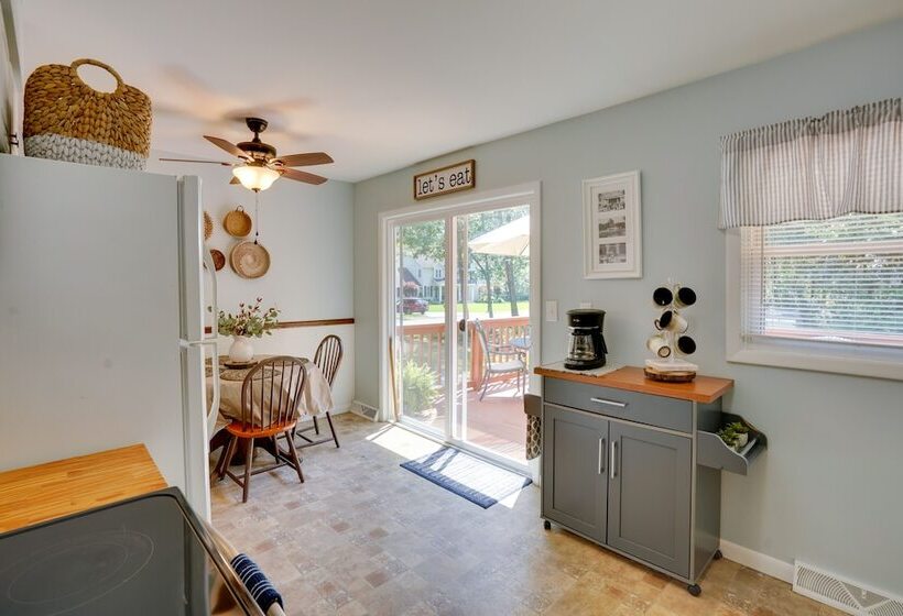 Saratoga Springs Haven W/ Pool + Fire Pit!