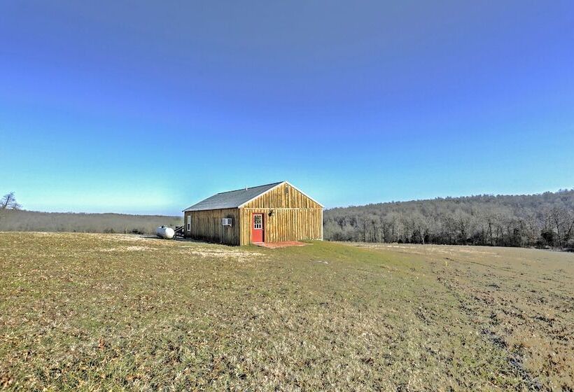 Secluded Everton Retreat W/ Ozark Mountain Views!
