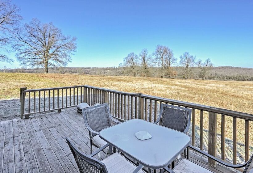 Secluded Everton Retreat W/ Ozark Mountain Views!