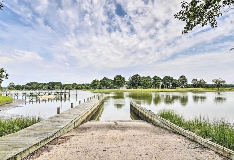 Pet Friendly Woodsy Gem: 1/4 Mi To Chesapeake Bay