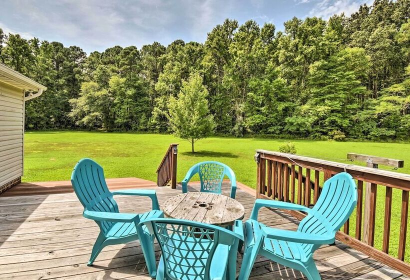 Pet Friendly Woodsy Gem: 1/4 Mi To Chesapeake Bay