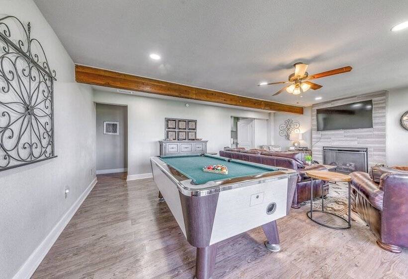 Serene Alto Cabin W/ Mountain Views & Fire Pit!