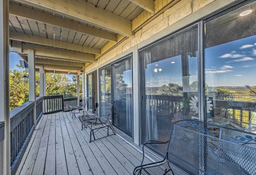 Serene Alto Cabin W/ Mountain Views & Fire Pit!