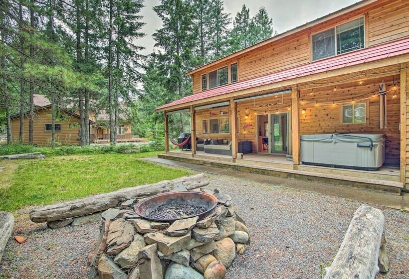 Cle Elum Lake Home W/ Hot Tub & Mountain Views