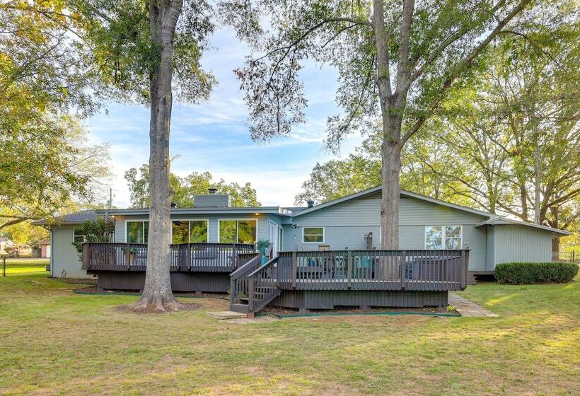 Serene Lakefront Home In Hot Springs W/ Boat Dock!