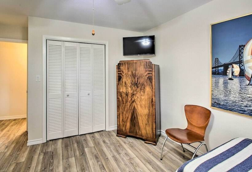 Serene Lakefront Home In Hot Springs W/ Boat Dock!