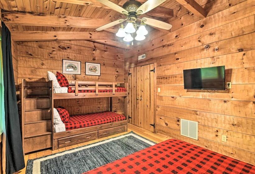 Serene Lewisburg Lakefront Retreat W/ Dock