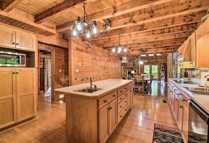 Serene Lewisburg Lakefront Retreat W/ Dock