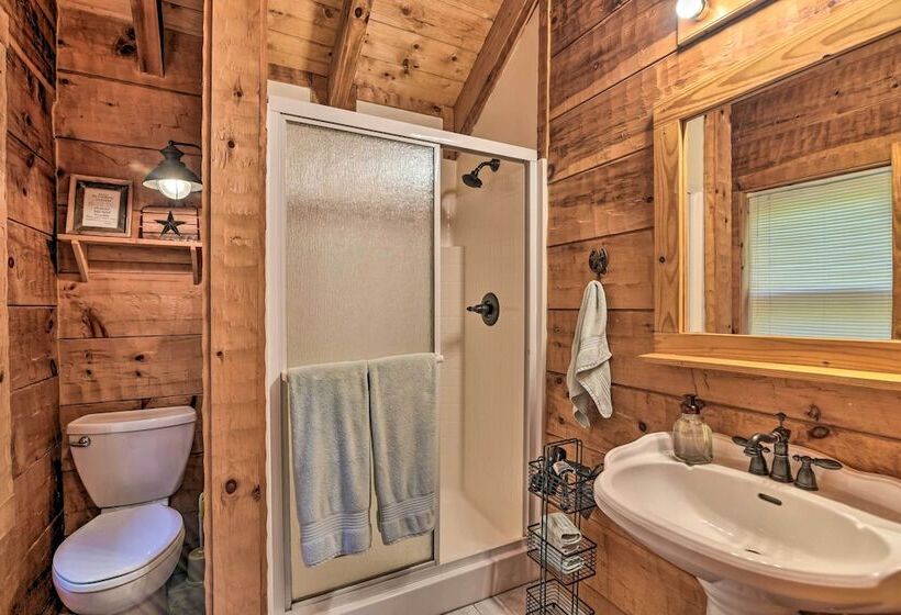 Serene Lewisburg Lakefront Retreat W/ Dock